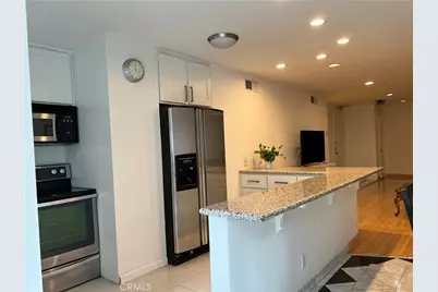 10747 Wilshire #505, Los Angeles, CA 90024 - Photo 14