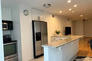 10747 Wilshire, Los Angeles, CA 90024 - Photo 14
