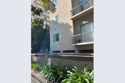 10747 Wilshire #505, Los Angeles, CA 90024 - Photo 24