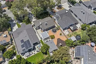 526 N Toluca Park Dr, Burbank, CA 91505 - Photo 32