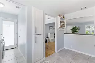 526 N Toluca Park Dr, Burbank, CA 91505 - Photo 18