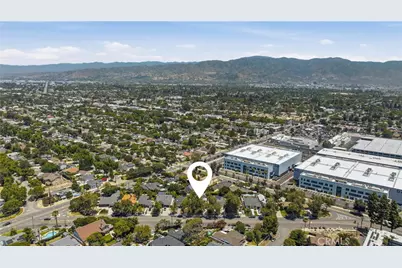 526 N Toluca Park Drive, Burbank, CA 91505 - Photo 36