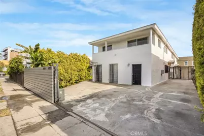 2806 S Norton Avenue, Los Angeles, CA 90018 - Photo 2
