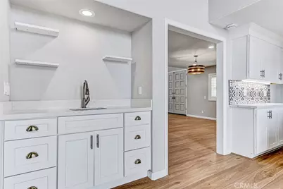 10 Cambridge, Manhattan Beach, CA 90266 - Photo 36