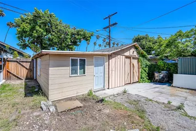 4620 S Van Ness Avenue, Los Angeles, CA 90062 - Photo 4