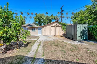4620 S Van Ness Avenue, Los Angeles, CA 90062 - Photo 6