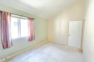 547 E Hazel St, Inglewood, CA 90302 - Photo 18