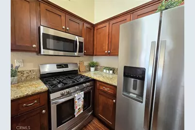 547 E Hazel Street #12, Inglewood, CA 90302 - Photo 12