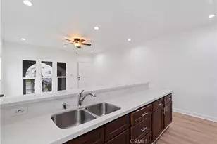 2911 S Palm Grove Ave, Los Angeles, CA 90016 - Photo 12