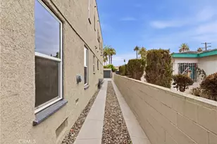 2911 S Palm Grove Ave, Los Angeles, CA 90016 - Photo 6