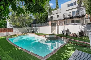 5215 Baza, Woodland Hills, CA 91364 - Photo 44