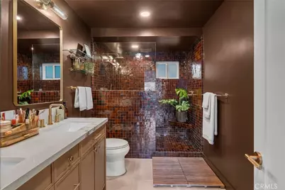 5215 Baza, Woodland Hills, CA 91364 - Photo 28