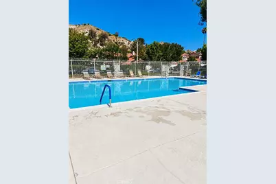 29105 Marilyn Drive, Canyon Country, CA 91387 - Photo 50