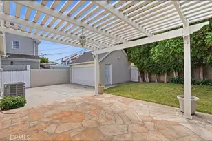317 S Canon Dr, Beverly Hills, CA 90212 - Photo 38