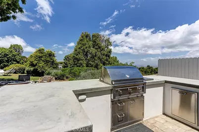 27427 Sunnyridge Road, Palos Verdes Peninsula, CA 90274 - Photo 14