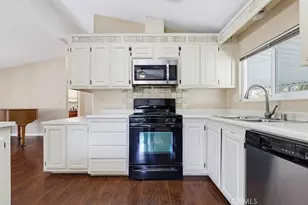 2275 W 25th, San Pedro, CA 90732 - Photo 28
