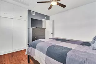 2410 W 180th St, Torrance, CA 90504 - Photo 32