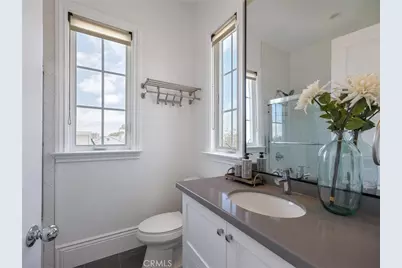 8056 Kentwood, Los Angeles, CA 90045 - Photo 30
