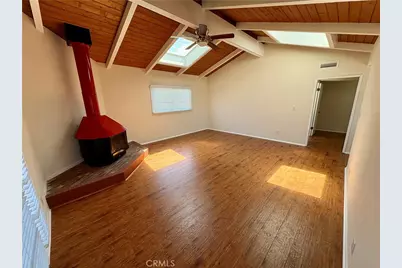 2000 Harkness Street, Manhattan Beach, CA 90266 - Photo 12