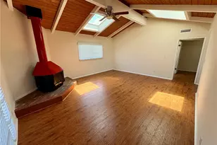 2000 Harkness St, Manhattan Beach, CA 90266 - Photo 12