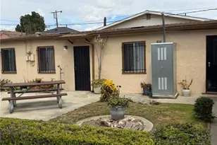829 W 69th, Los Angeles, CA 90044 - Photo 6