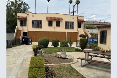 829 W 69th, Los Angeles, CA 90044 - Photo 4