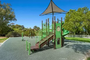 4645 Rockbluff Dr, Rolling Hills Estates, CA 90274 - Photo 72
