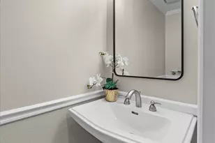 4645 Rockbluff Dr, Rolling Hills Estates, CA 90274 - Photo 46