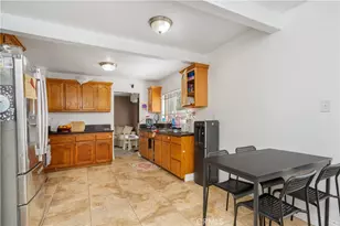 1206 E Cruces, Wilmington, CA 90744 - Photo 10
