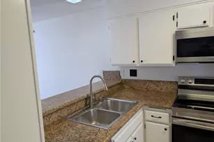 25447 Pine Creek, Wilmington, CA 90744 - Photo 6