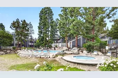 25447 Pine Creek, Wilmington, CA 90744 - Photo 10