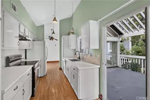 25655 Pine Creek Ln, Wilmington, CA 90744 - Photo 14