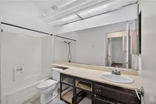 25655 Pine Creek Ln, Wilmington, CA 90744 - Photo 20