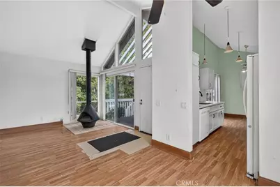 25655 Pine Creek Lane, Wilmington, CA 90744 - Photo 8