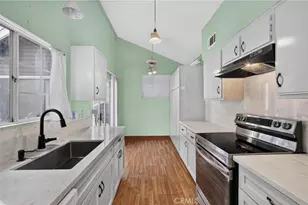 25655 Pine Creek Ln, Wilmington, CA 90744 - Photo 12