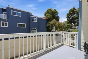 702 S Broadway, Redondo Beach, CA 90277 - Photo 18