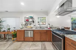 195 Knoll, Big Bear Lake, CA 92315 - Photo 10