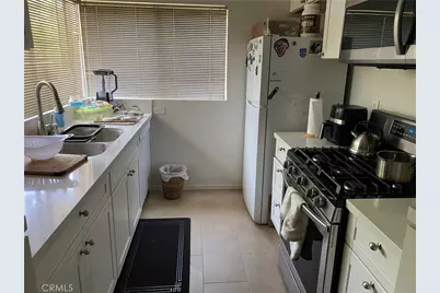 136 Echo Run, Irvine, CA 92614 - Photo 8