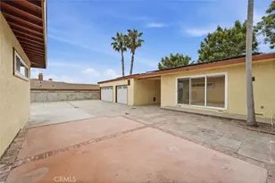 2401 W 102nd St, Inglewood, CA 90303 - Photo 8