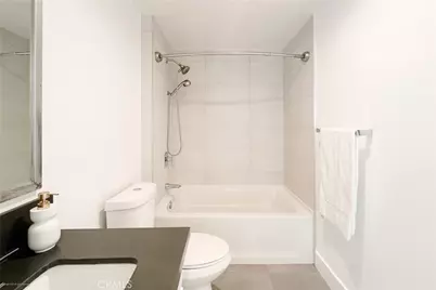 1101 S Harvard Boulevard #506, Los Angeles, CA 90006 - Photo 22