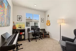 2771 W Pepper Tree Dr, Anaheim, CA 92801 - Photo 14