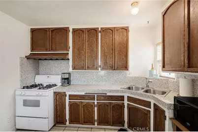 4162 W 162nd Street, Lawndale, CA 90260 - Photo 6