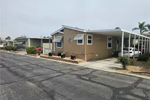 2205 W Acacia Ave, Hemet, CA 92545 - Photo 2