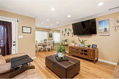 414 Gulf Avenue, Wilmington, CA 90744 - Photo 6