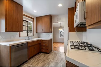 836 Eucalyptus Drive, El Segundo, CA 90245 - Photo 6