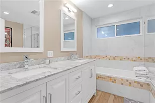 20906 Almazan Rd, Woodland Hills, CA 91364 - Photo 30