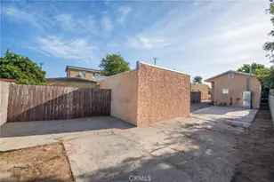 1320 N Neptune Ave, Wilmington, CA 90744 - Photo 32