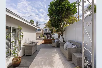 1631 Carver Street, Redondo Beach, CA 90278 - Photo 8