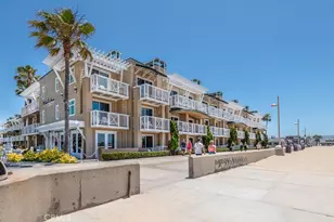 1300 The Strand, Hermosa Beach, CA 90254 - Photo 2