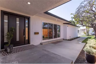 4222 W 137th Street, Hawthorne, CA 90250 - Photo 2
